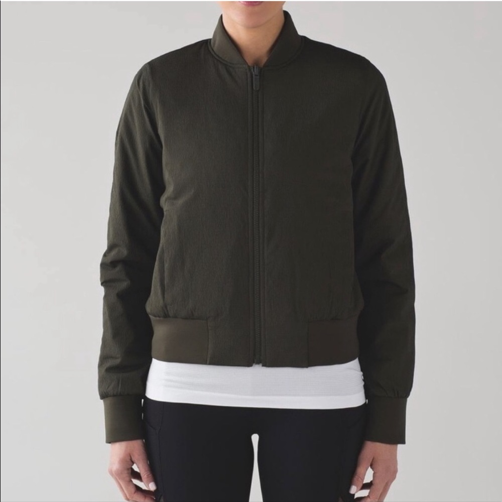 Lululemon Non-Stop Bomber *Reversible (first release). green, size 6. puffy
